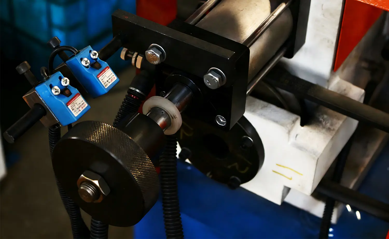 Machine de chanfreinage de tube à tête unique de haute précision série EF AC